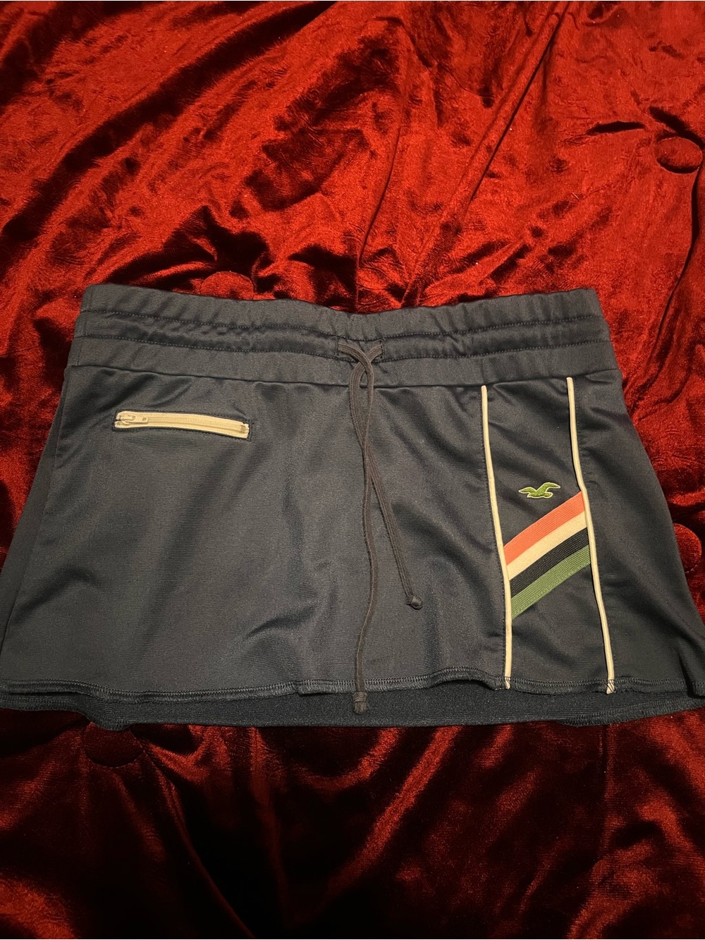 Vintage y2k Hollister mini skirt